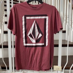 Volcom red tshirt
